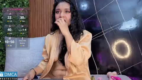 Tay online show from October 2025 03:18:01 AM