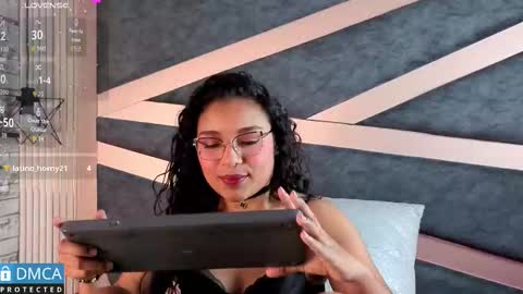 Tay online show from October 2025 03:07:02 AM