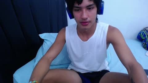 Tayron online show from February 2025 12:29:01 AM