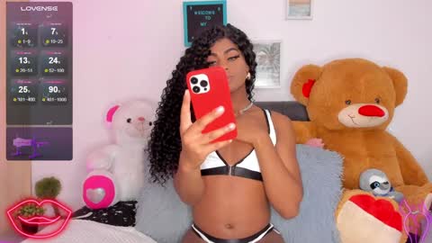  TAYSSA  ONLINE FROM 0630 PM - 1130 PM COLOMBIAN HOUR online show from January 2025 12:04:02 AM