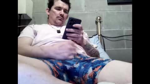 tbaxter95187 online show from March 2026 09:53:02 PM