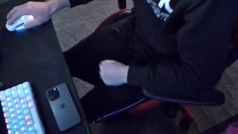 Snapshot of tdaddy669 chatting on November 2025 09:03:01 PM Tdaddy online show from November 2025 09:03:01 PM