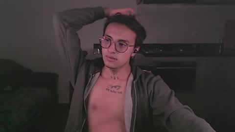 Snapshot of te0__0 chatting on February 2025 03:11:02 AM Teo independent model online show from February 2025 03:11:02 AM