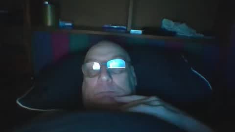 Mark online show from December 2025 08:22:01 AM