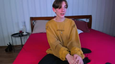 Snapshot of ted_lunn chatting on November 2025 08:32:01 PM Ted online show from November 2025 08:32:01 PM