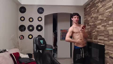 Teddy online show from November 2025 12:49:02 AM