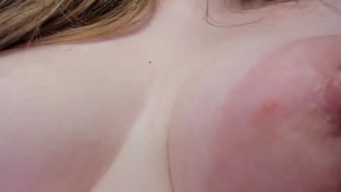 Snapshot of teeencutee chatting on February 2025 09:13:02 AM Monika --------------2 stream 700 GMT day online show from February 2025 09:13:02 AM