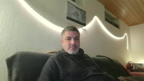 Snapshot of teeforyou chatting on December 2024 05:31:01 PM Peter online show from December 2024 05:31:01 PM