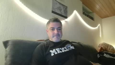 Snapshot of teeforyou chatting on December 2024 05:08:02 PM Peter online show from December 2024 05:08:02 PM