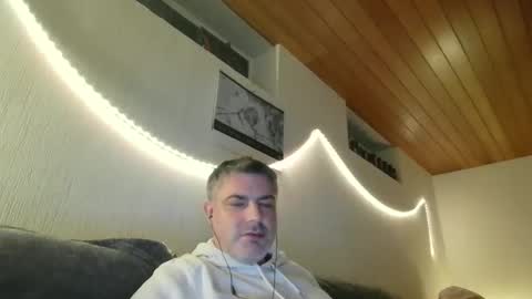 Snapshot of teeforyou chatting on December 2024 01:46:01 AM Peter online show from December 2024 01:46:01 AM