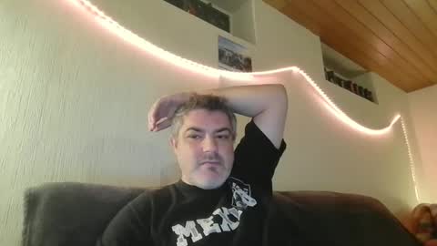 Snapshot of teeforyou chatting on January 2025 06:49:02 PM Peter online show from January 2025 06:49:02 PM