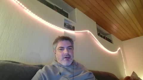 Snapshot of teeforyou chatting on February 2025 04:16:02 AM Peter online show from February 2025 04:16:02 AM