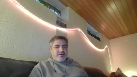 Snapshot of teeforyou chatting on February 2025 07:18:01 AM Peter online show from February 2025 07:18:01 AM