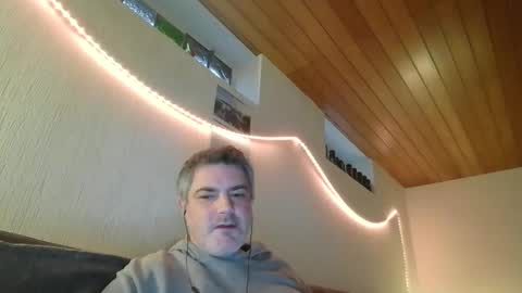 Snapshot of teeforyou chatting on February 2025 07:26:02 AM Peter online show from February 2025 07:26:02 AM