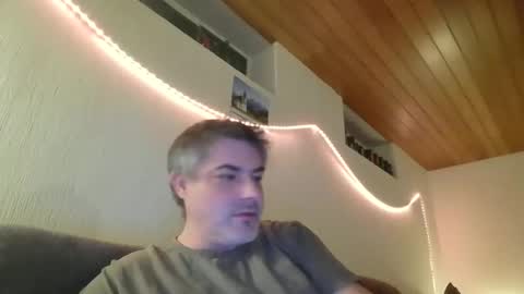 Snapshot of teeforyou chatting on February 2025 07:10:01 PM Peter online show from February 2025 07:10:01 PM