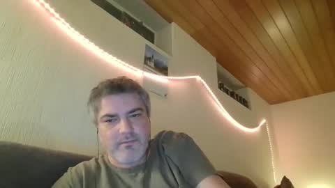 Snapshot of teeforyou chatting on February 2025 02:17:02 AM Peter online show from February 2025 02:17:02 AM