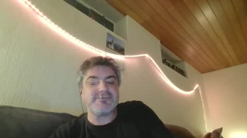 Snapshot of teeforyou chatting on February 2025 01:20:01 AM Peter online show from February 2025 01:20:01 AM