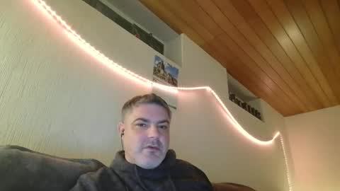 Snapshot of teeforyou chatting on March 2025 01:14:02 AM Peter online show from March 2025 01:14:02 AM