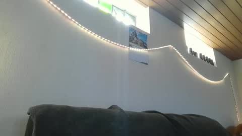 Snapshot of teeforyou chatting on March 2025 01:30:02 PM Peter online show from March 2025 01:30:02 PM