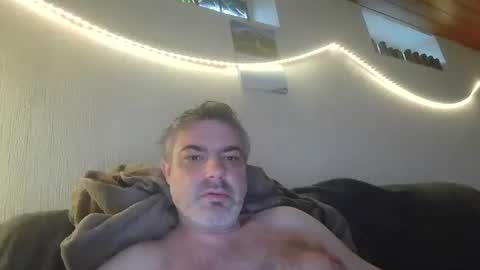 Snapshot of teeforyou chatting on September 2025 03:57:01 PM Peter online show from September 2025 03:57:01 PM