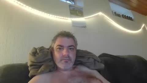 Snapshot of teeforyou chatting on September 2025 07:45:01 AM Peter online show from September 2025 07:45:01 AM