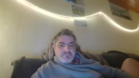 Snapshot of teeforyou chatting on September 2025 05:29:02 PM Peter online show from September 2025 05:29:02 PM