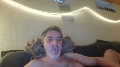 Snapshot of teeforyou chatting on September 2025 05:34:02 AM Peter online show from September 2025 05:34:02 AM