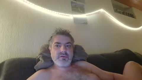 Snapshot of teeforyou chatting on October 2025 06:49:02 PM Peter online show from October 2025 06:49:02 PM