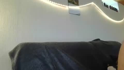 Snapshot of teeforyou chatting on October 2025 11:09:01 AM Peter online show from October 2025 11:09:01 AM