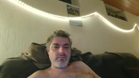 Snapshot of teeforyou chatting on October 2025 11:49:01 PM Peter online show from October 2025 11:49:01 PM