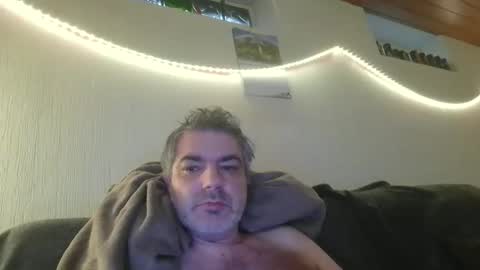 Snapshot of teeforyou chatting on October 2025 03:52:01 PM Peter online show from October 2025 03:52:01 PM