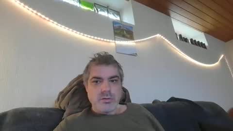 Snapshot of teeforyou chatting on November 2025 10:28:01 AM Peter online show from November 2025 10:28:01 AM