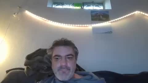 Snapshot of teeforyou chatting on November 2025 07:52:02 AM Peter online show from November 2025 07:52:02 AM