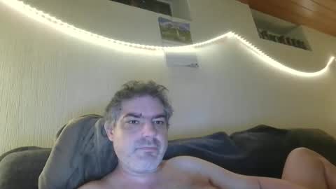 Snapshot of teeforyou chatting on November 2025 06:11:02 AM Peter online show from November 2025 06:11:02 AM