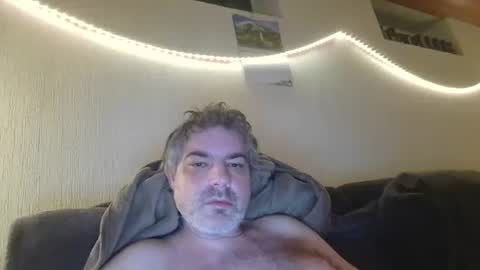 Snapshot of teeforyou chatting on November 2025 10:34:02 PM Peter online show from November 2025 10:34:02 PM