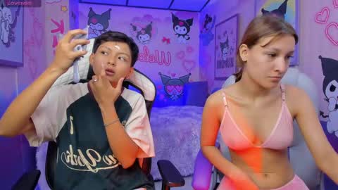 Snapshot of tefi_meow chatting on October 2025 12:03:01 PM Stefani  online show from October 2025 12:03:01 PM