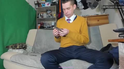 Virg Lszl online show from February 2025 09:04:01 PM