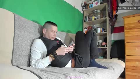 Virg Lszl online show from February 2025 05:20:02 AM