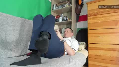 Virg Lszl online show from February 2025 01:21:02 PM