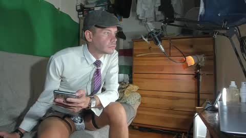 Virg Lszl online show from October 2025 03:54:01 PM