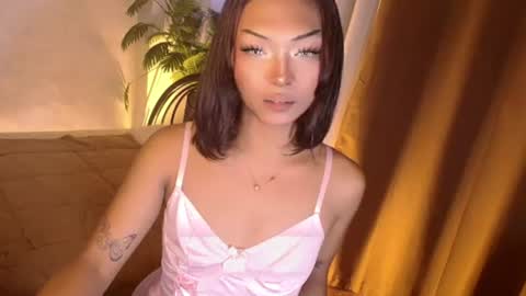 Snapshot of temptation_ashley chatting on July 2026 07:05:02 AM temptation_ashley online show from July 2026 07:05:02 AM
