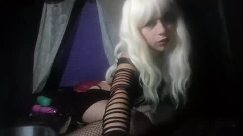 Snapshot of temptedbrat chatting on May 2026 06:43:02 AM temptedbrat online show from May 2026 06:43:02 AM