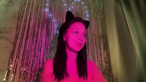 temptingvision online show from December 2025 02:45:02 PM