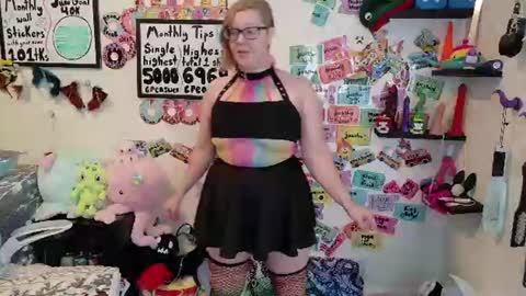 Pixie and Tentacle Overlord online show from June 2026 10:14:02 PM