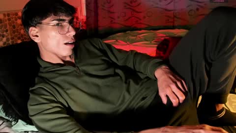 Snapshot of teo_369 chatting on February 2025 08:36:01 PM Teo online show from February 2025 08:36:01 PM