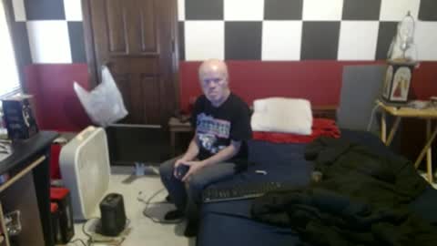 Snapshot of terdy2366 chatting on December 2024 08:03:02 PM terdy2366 online show from December 2024 08:03:02 PM