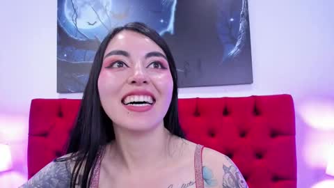 Snapshot of teresa_moon chatting on December 2024 02:03:02 AM  TERESA  Give me a good rating if you enjoy my show  online show from December 2024 02:03:02 AM