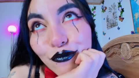 Snapshot of teresa_moon chatting on October 2025 05:58:02 PM  TERESA  Give me a good rating if you enjoy my show  online show from October 2025 05:58:02 PM