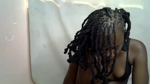 terriam online show from November 2025 07:41:02 AM