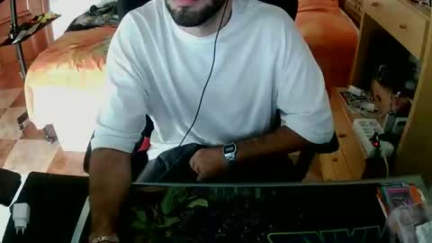 Snapshot of terwosdex chatting on October 2025 02:07:02 PM terwosdex online show from October 2025 02:07:02 PM